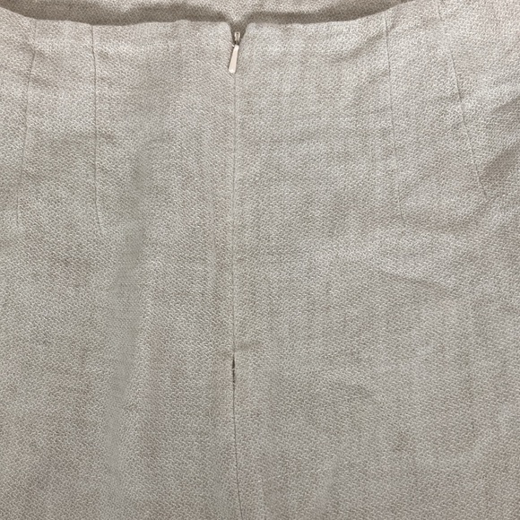 Linen pencil skirt, size 6. - Picture 6 of 6